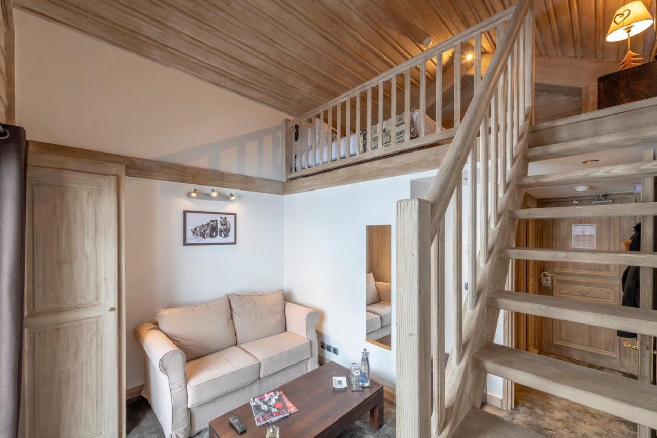 Hotel La Chaudanne เมรีเบล ภายนอก รูปภาพ