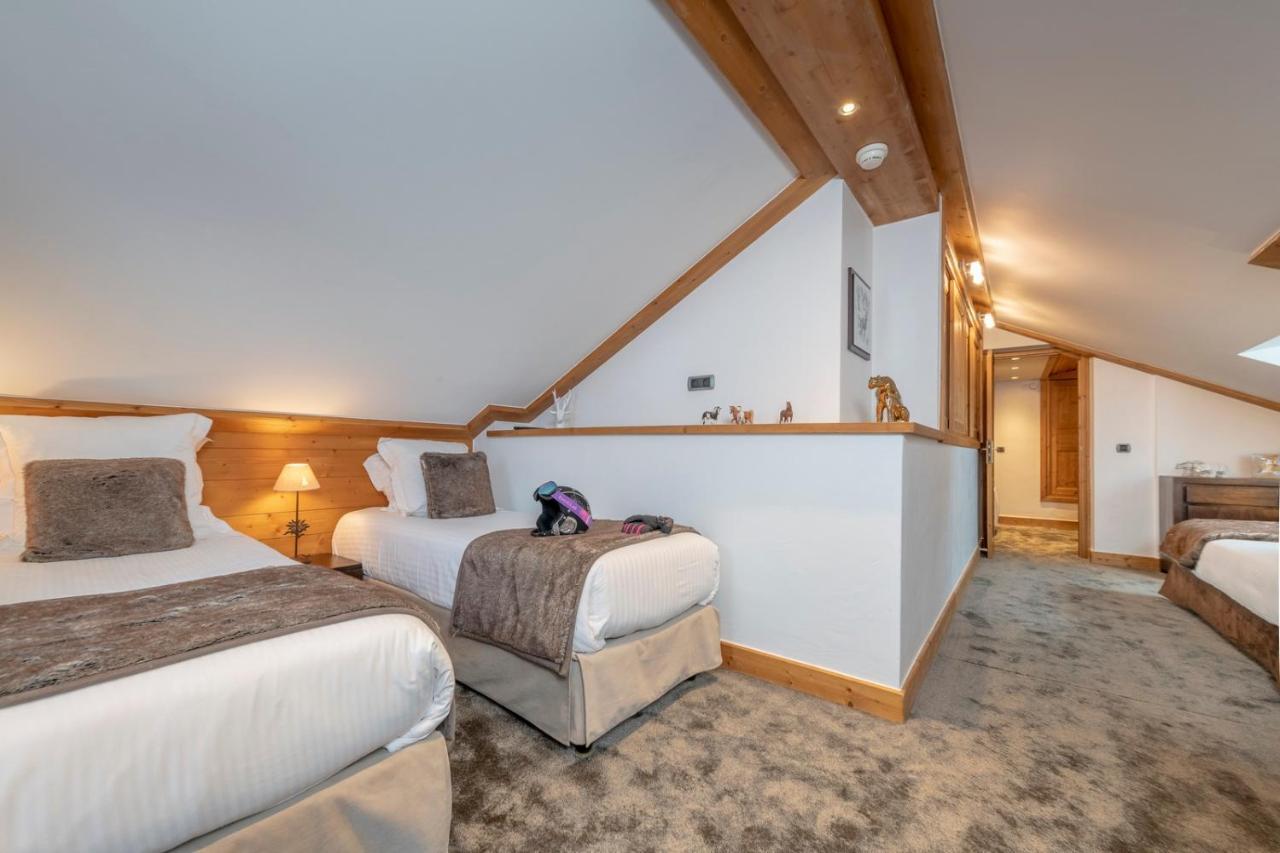 Hotel La Chaudanne เมรีเบล ภายนอก รูปภาพ